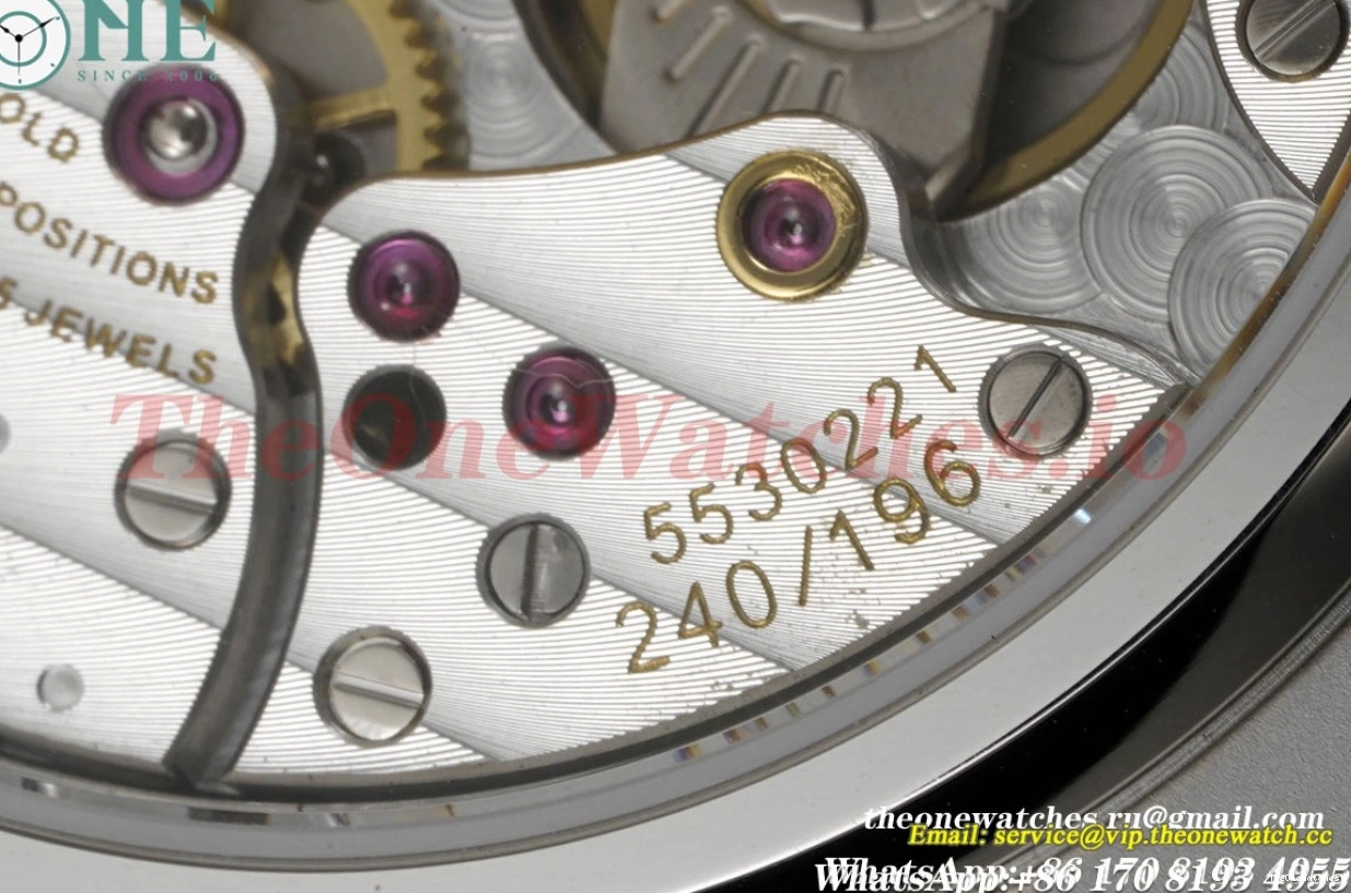 5740 Stk A240 Nautilus 40mm GRF SS diamonds SS White 0119